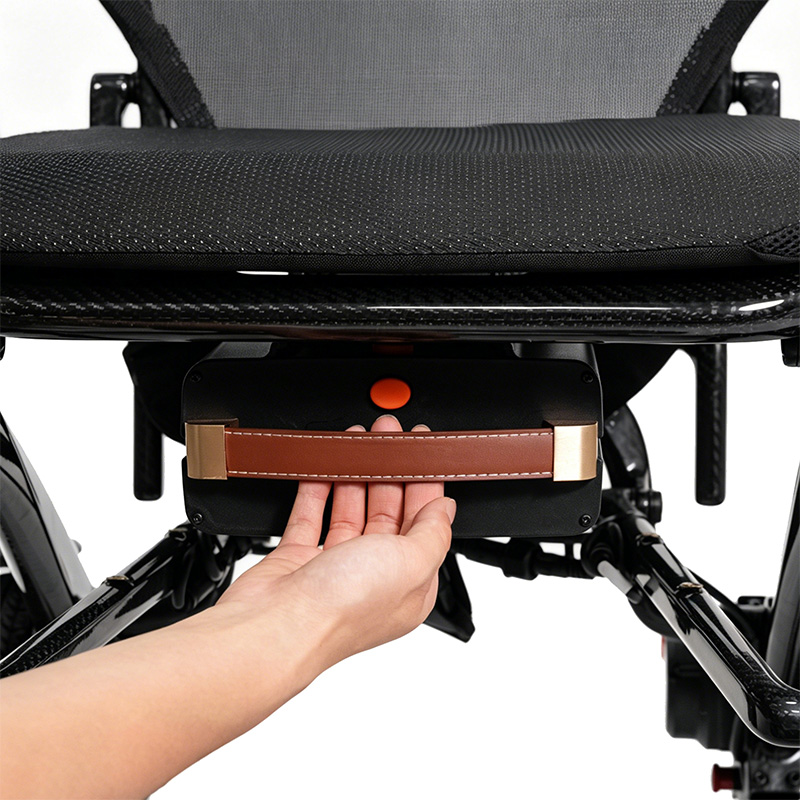 YL-709T Lightweight Carbon Fiber Power Chair with Removable Battery