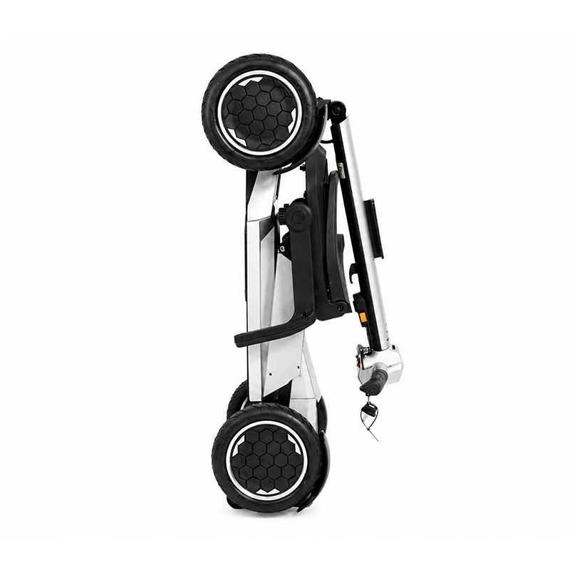 YL-996 Travel Scooter with Pneumatic Tires
